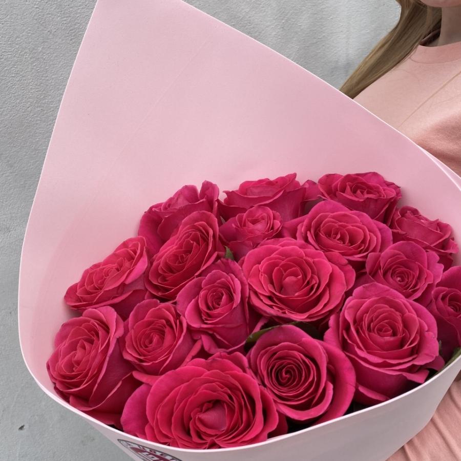 Букеты из розовых роз 70 см (Эквадор) код: 14872