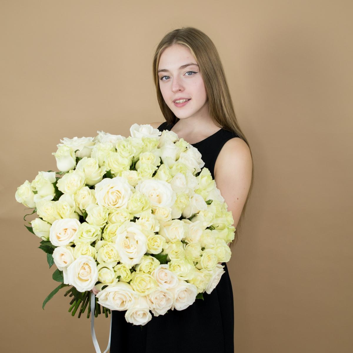 Букеты из белых роз 40 см (Эквадор) (код товара  52tum)