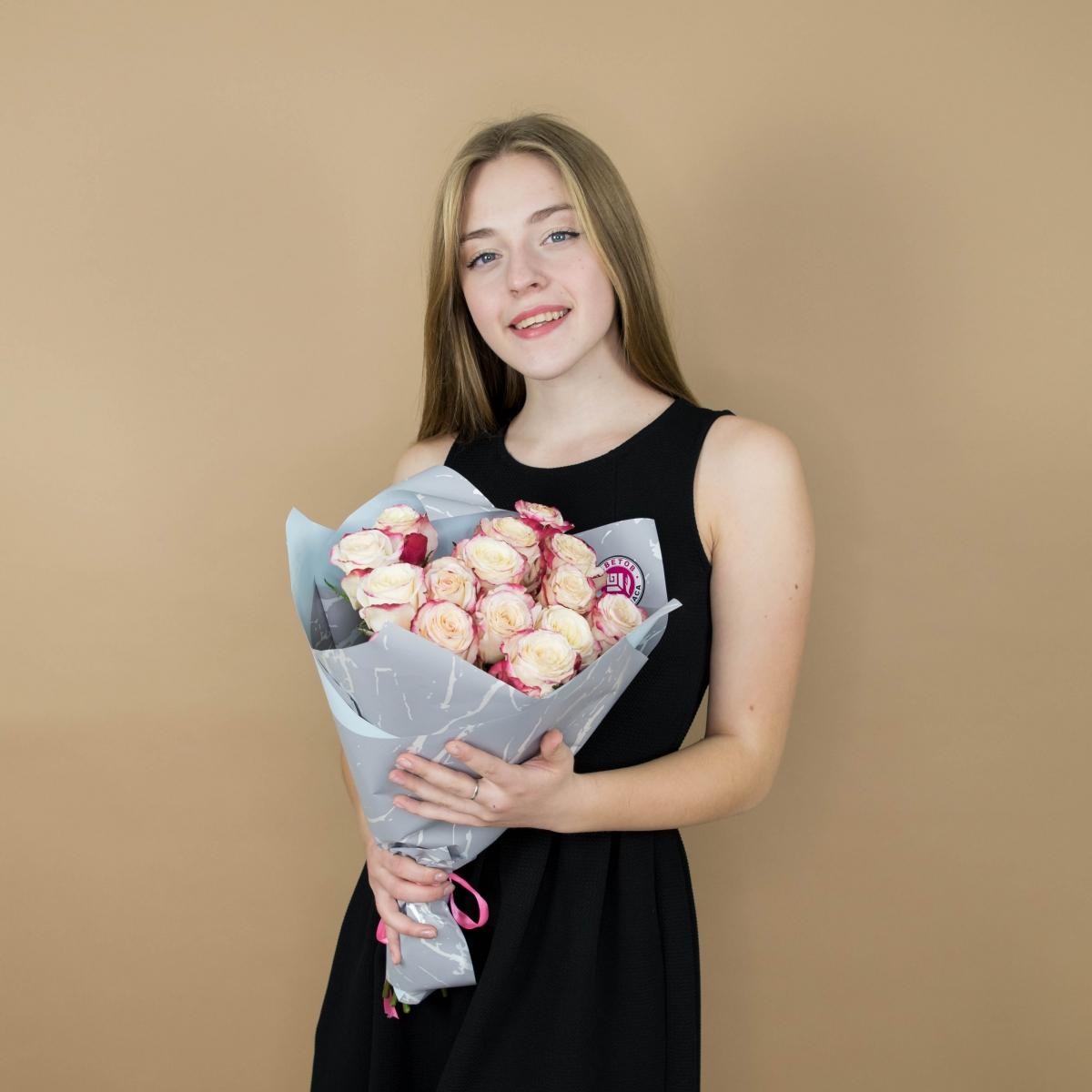 Розы красно-белые 15 шт 40 см (Эквадор) (Артикул - 6864tmn)