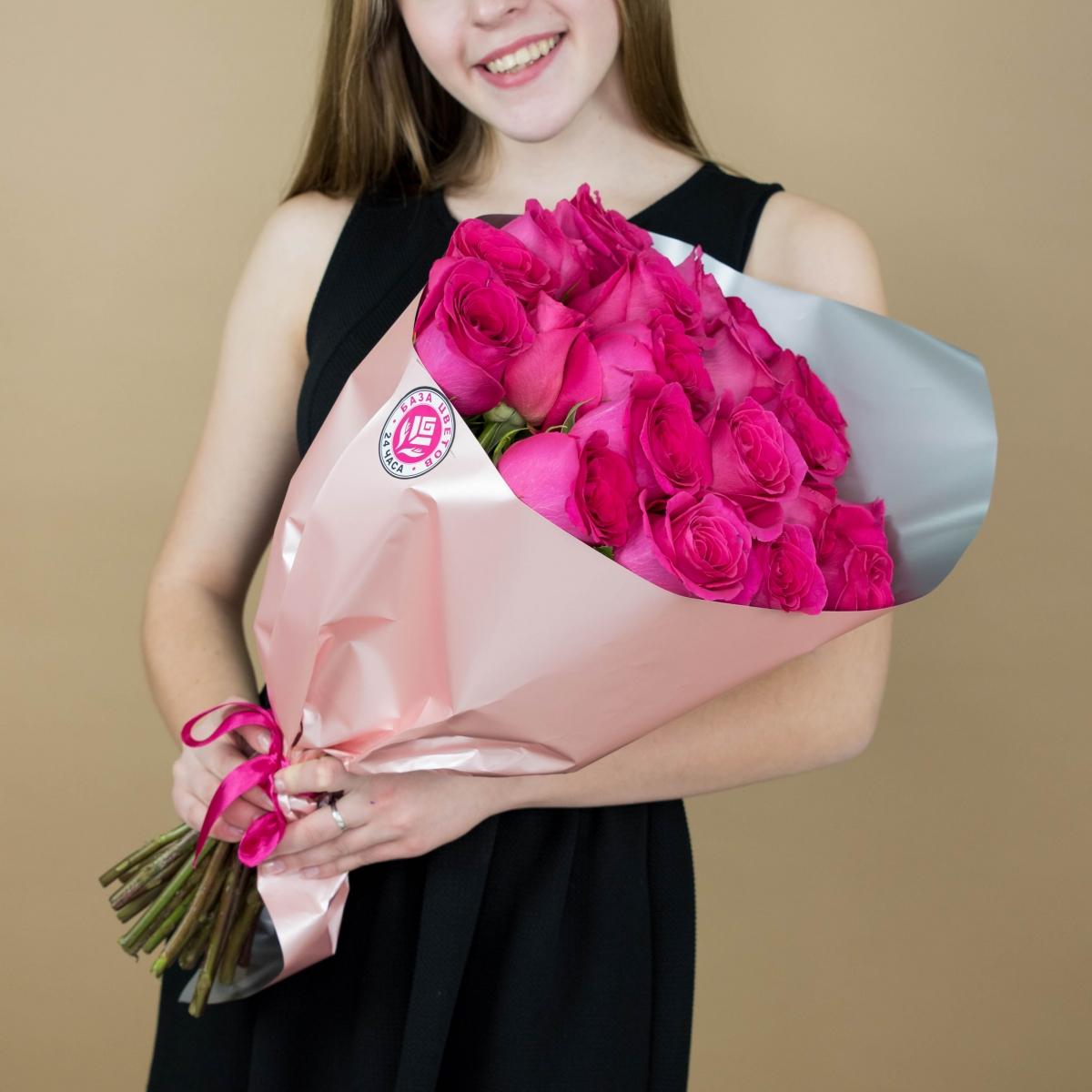 Букет из розовых роз 21 шт. (40 см) код  6981tum